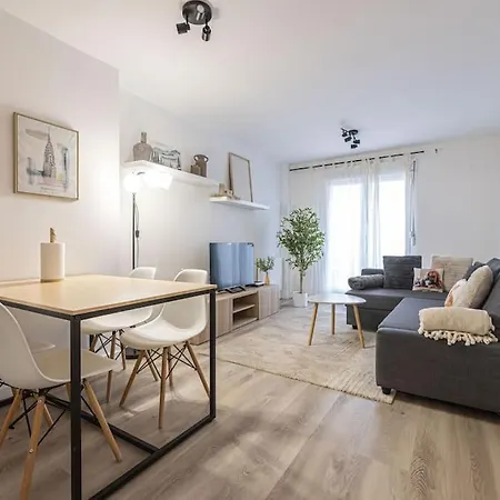 Zenia Apartamento *
